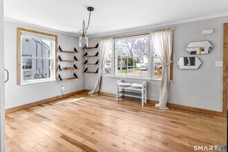 855 Riverside Dr in Fairfield, CT - Building Photo - Building Photo