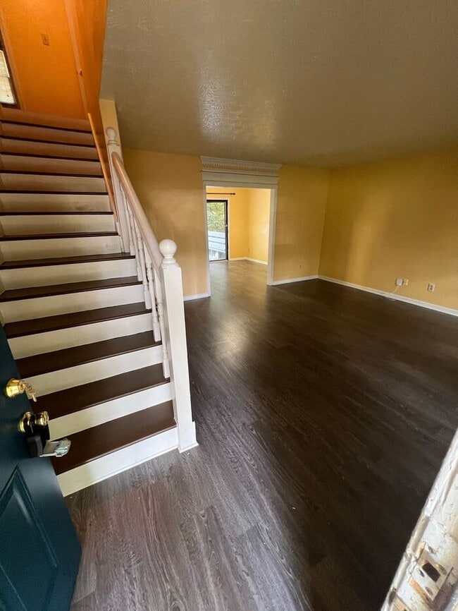 529 Telfair Ct in Suwanee, GA - Building Photo - Building Photo