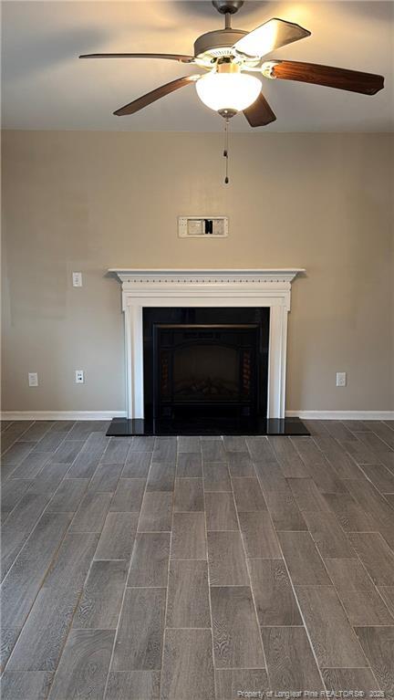 434 New Castle Ln in Spring Lake, NC - Building Photo - Building Photo