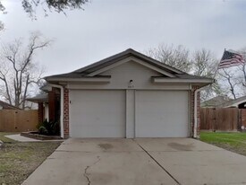 6615 Laurel Glen Dr in Katy, TX - Building Photo