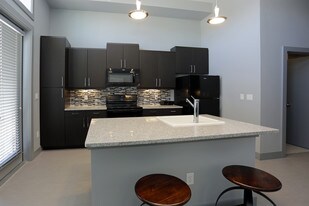 Forum in Aurora, CO - Building Photo