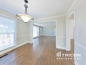 421 Alta Loma Rd in Goodlettsville, TN - Building Photo - Building Photo
