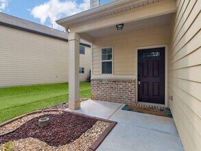 330 Emporia Loop in Mcdonough, GA - Building Photo - Building Photo