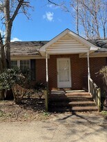 320 W Chestnut Ave in Wake Forest, NC - Building Photo