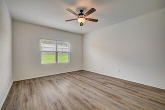 8008 Copper Prairie Bend in Lago Vista, TX - Building Photo - Building Photo