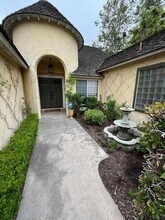 24112 Country View Dr in Coto De Caza, CA - Building Photo - Building Photo