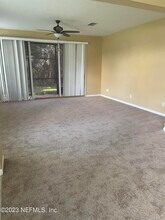 8426 Drayton Park Dr in Jacksonville, FL - Building Photo - Building Photo
