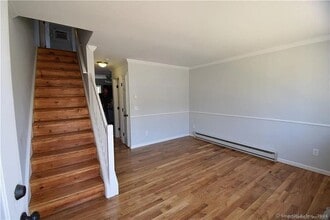 581 Highland Ave in Waterbury, CT - Building Photo - Building Photo