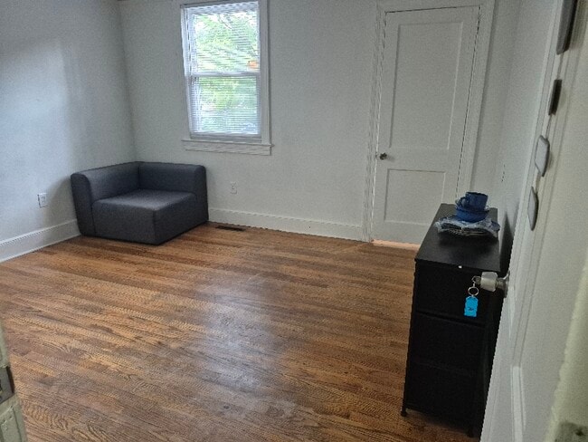 3863 Hottinger Ave in North Charleston, SC - Building Photo - Building Photo