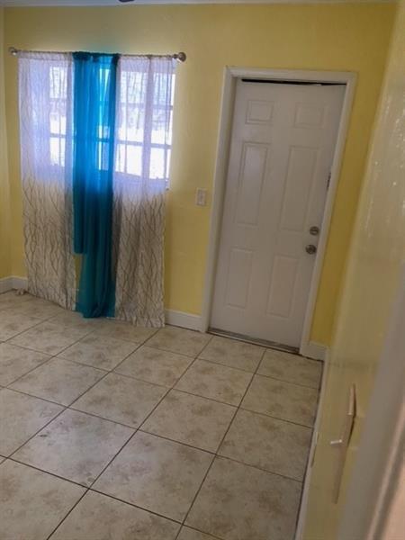 2315 Farragut St in Hollywood, FL - Building Photo - Building Photo