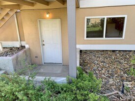 323 Janet St in Helena, MT - Building Photo