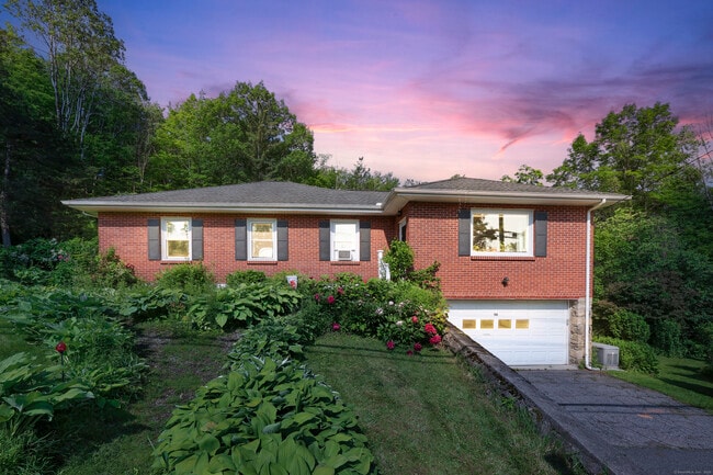 98 Aetna Ave
