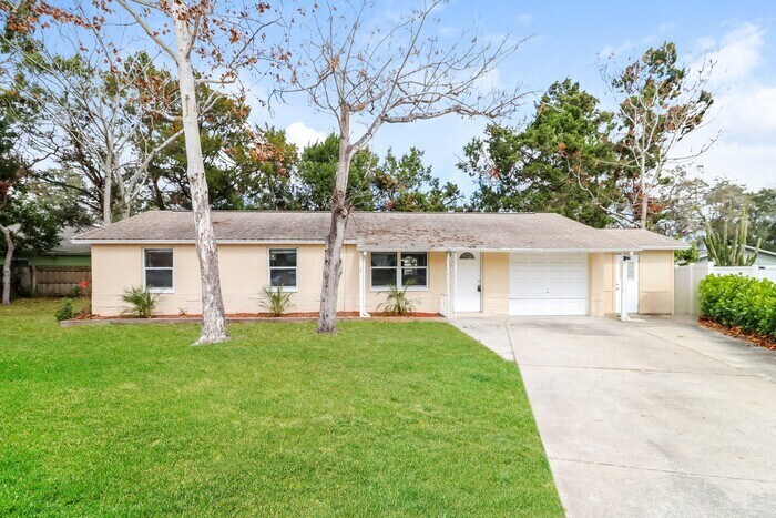 3107 Birch Ct in Dunedin, FL - Building Photo