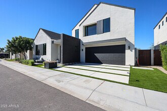6314 N 10th Dr in Phoenix, AZ - Building Photo - Building Photo