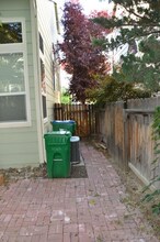 4062 Snowshoe Ln in Reno, NV - Building Photo - Building Photo