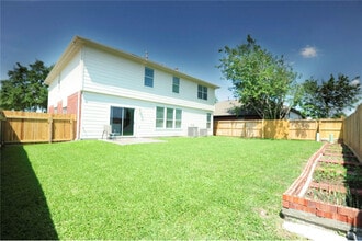 9507 Flying Eagle Ct in Houston, TX - Building Photo - Building Photo