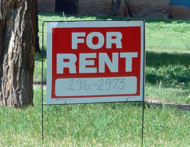 211 E 4th St in Plainview, TX - Building Photo - Building Photo