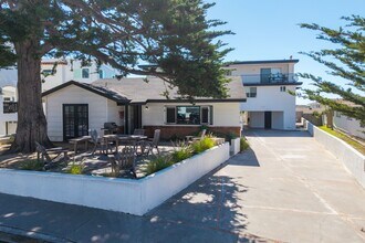 237 Avenida Montalvo in San Clemente, CA - Building Photo - Building Photo