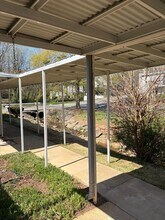 3706 E North St in Greenville, SC - Foto de edificio - Building Photo