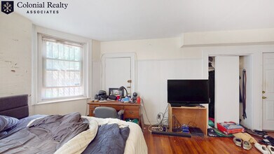 1069 Beacon St in Brookline, MA - Building Photo - Building Photo
