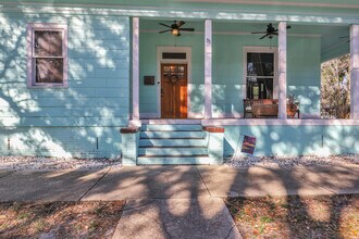 51 E 4th St, Unit Room 1 in Jacksonville, FL - Building Photo - Building Photo