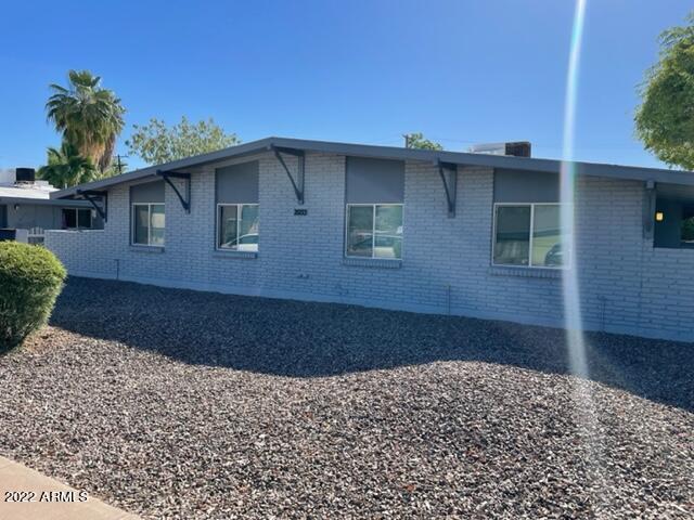 2033 S Forest Ave in Tempe, AZ - Building Photo - Building Photo