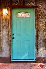 20200 Paradise Ln in Topanga, CA - Building Photo - Building Photo