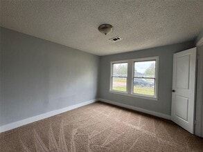 710 Alvin St in Pasadena, TX - Building Photo - Building Photo