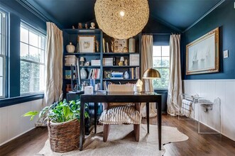 2927 Lovers Ln in Dallas, TX - Building Photo - Building Photo