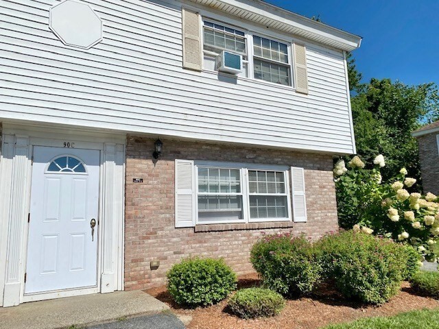property at 90C Washington Park Dr