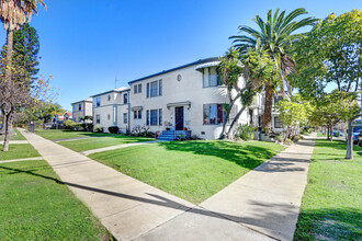 Spaulding Flats in Los Angeles, CA - Building Photo - Building Photo