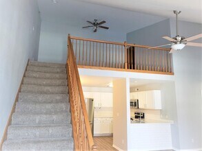 4737 S Hunter Ln in New Berlin, WI - Building Photo - Building Photo