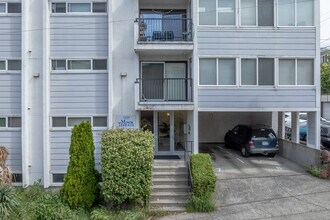 Minor Terrace Apartments in Seattle, WA - Foto de edificio - Building Photo