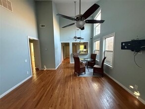 4139 Rosser Square in Dallas, TX - Building Photo - Building Photo