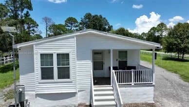 725 N Willow St, Unit CRD306 in Clewiston, FL - Building Photo - Building Photo