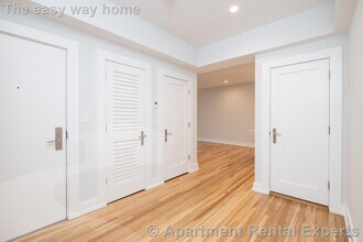 18 A Forest St, Unit #31 in Cambridge, MA - Building Photo - Building Photo