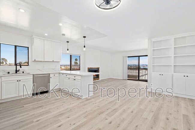 307 San Elijo St in San Diego, CA - Building Photo - Building Photo