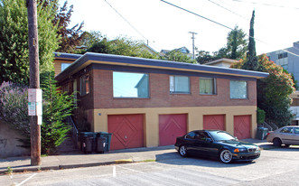 316-320 Aloha St in Seattle, WA - Building Photo