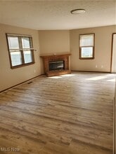 6611 Lear Nagle Rd in North Ridgeville, OH - Building Photo - Building Photo