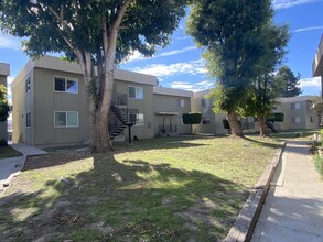 Terrace Plaza Apartments in Salinas, CA - Building Photo - Building Photo