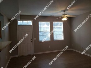 705 Arkansas St in Lawrence, KS - Building Photo - Building Photo