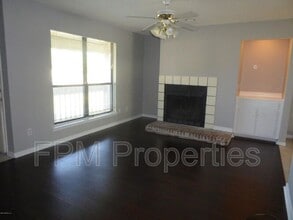 10200 Belle Rive Blvd in Jacksonville, FL - Building Photo - Building Photo