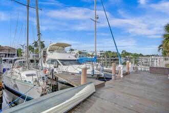 37 Hendricks Isle, Unit SI ID1503940P in Fort Lauderdale, FL - Foto de edificio - Building Photo