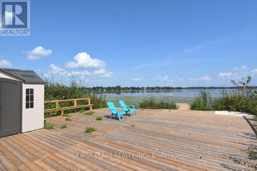 23 Druan Dr in Kawartha Lakes, ON - Building Photo