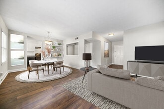 The Crossing at Henderson Mill Apartment Homes in Chamblee, GA - Foto de edificio - Building Photo