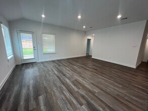 1107 Fringed Bluestar Dr in Rosharon, TX - Building Photo - Building Photo