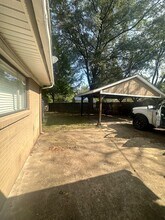 5152 Dee Rd in Memphis, TN - Building Photo - Building Photo