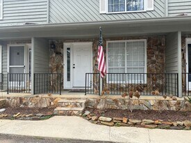 28 Smoke Rise Dr in Murphy, NC - Building Photo