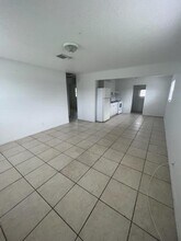 4998 Kirk Rd in Atlantis, FL - Building Photo - Building Photo