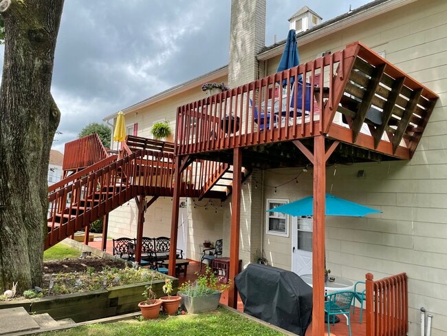 58 Main Street, Unit #2 in Hampton, NJ - Building Photo - Building Photo
